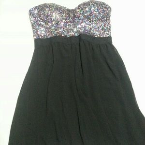 Strapless sequin party gown size L short gown